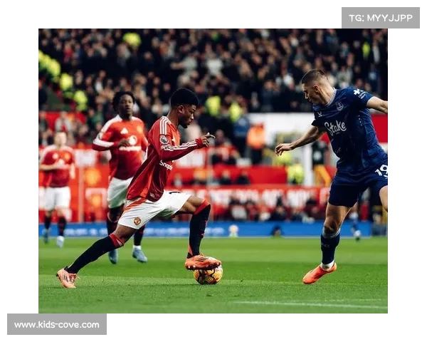 帕尔马主场2-1力克都灵迎赛季首胜 奎斯塔注重前场进攻体系建设